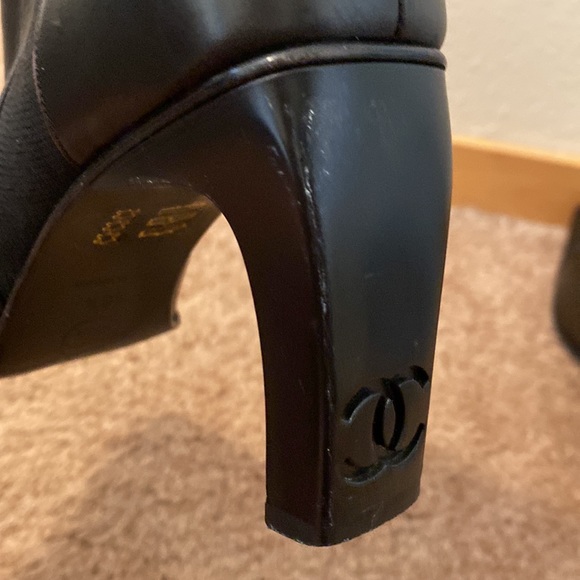 Chanel Heel Booties Size 38 1/2 Made in France - Picture 5 of 10